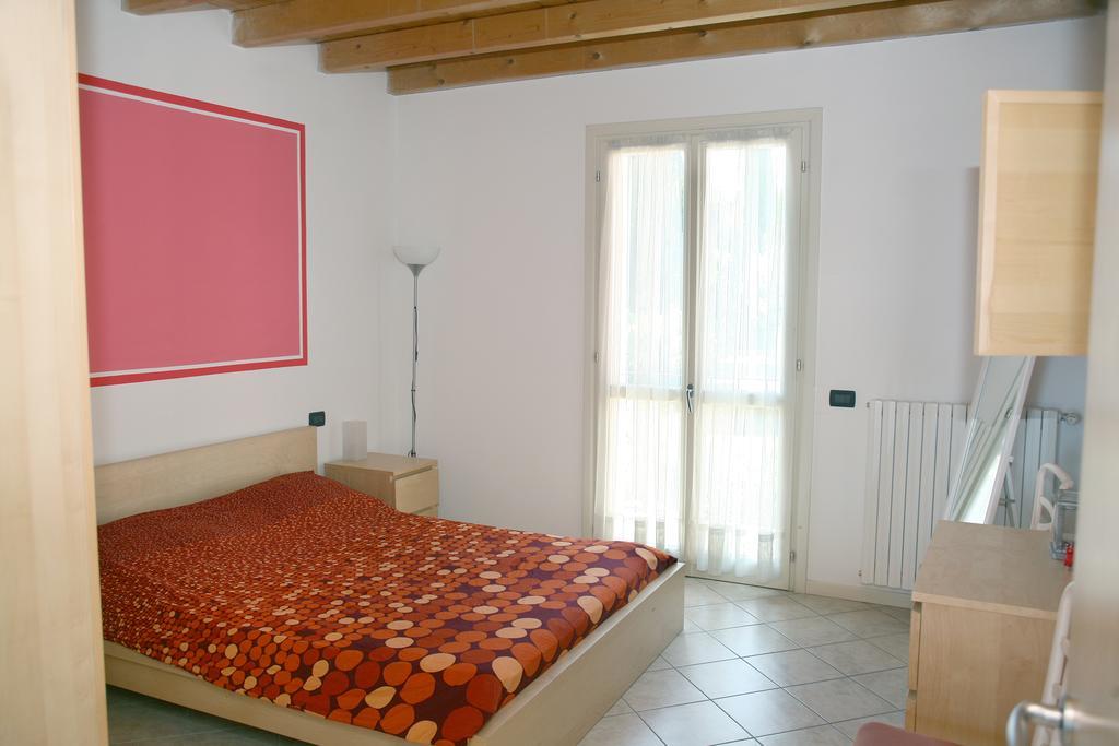 Villa Rosa Moniga del Garda Exteriör bild